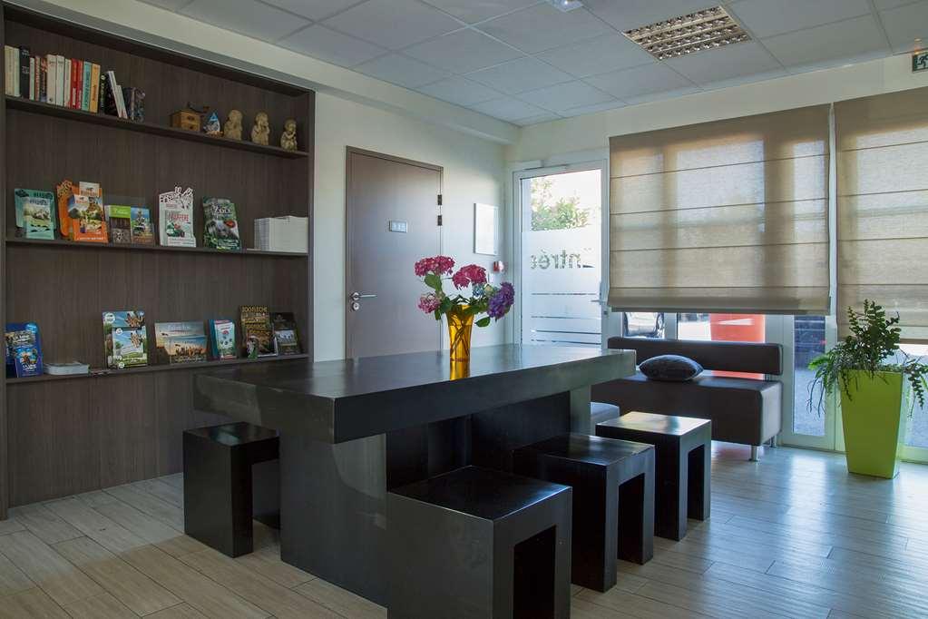 The Originals Access, Hotel Cholet Gare Fasilitas foto