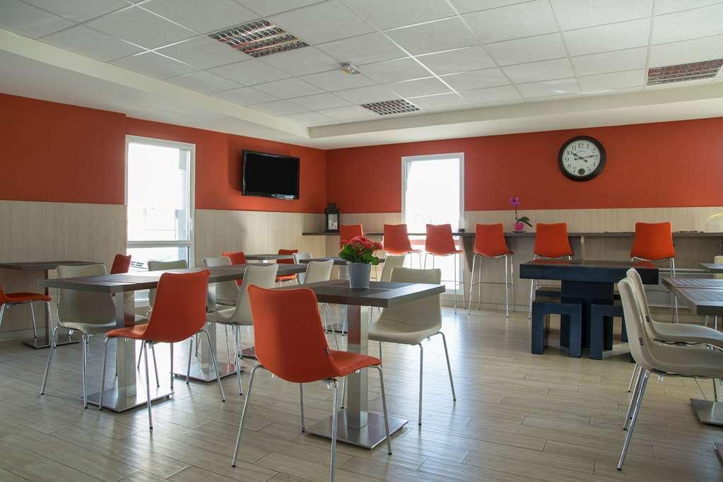 The Originals Access, Hotel Cholet Gare Fasilitas foto